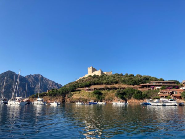 Le port-mouillage de Girolata